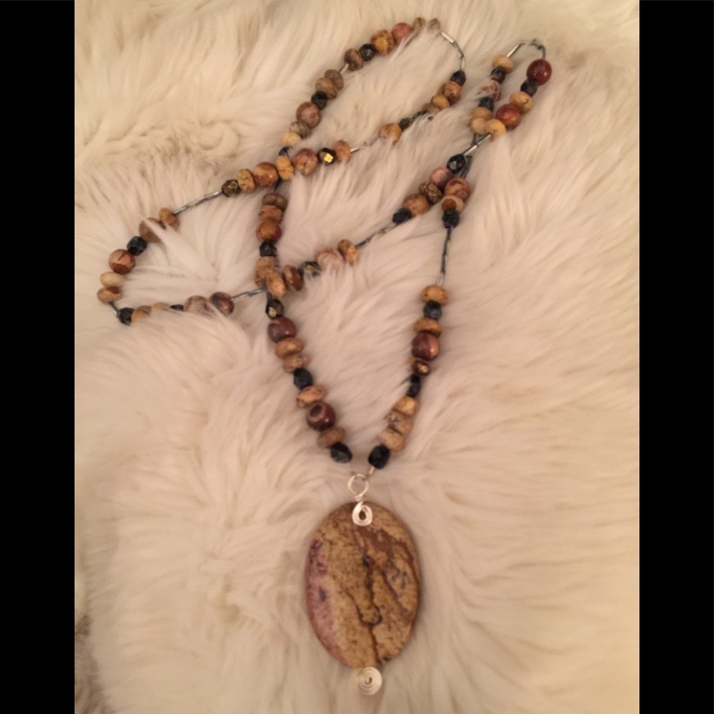 Real Agate Stone Artist Necklace Artsy 30” Long